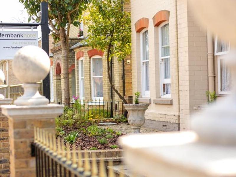 Fernbank Hotel Basingstoke Exterior photo